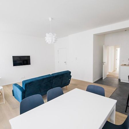 Travelease - Midi Bed & Breakfast Bruxelles Exterior foto