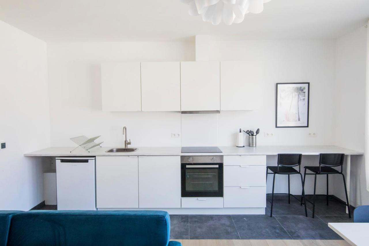 Travelease - Midi Bed & Breakfast Bruxelles Exterior foto