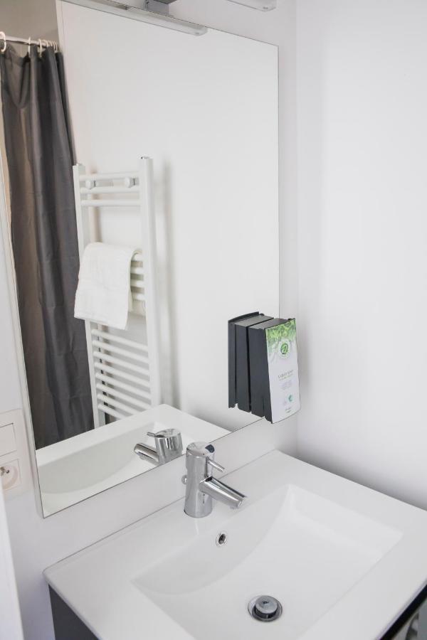 Travelease - Midi Bed & Breakfast Bruxelles Exterior foto