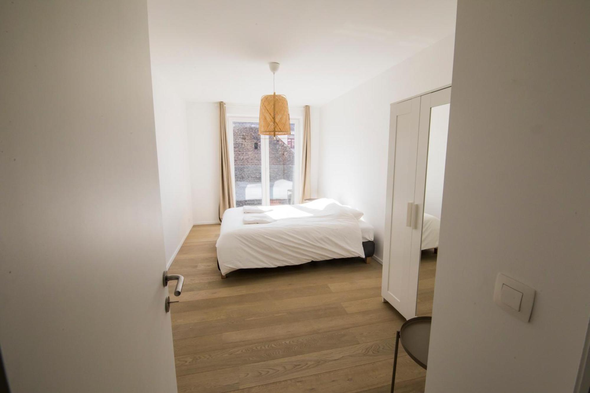 Travelease - Midi Bed & Breakfast Bruxelles Exterior foto