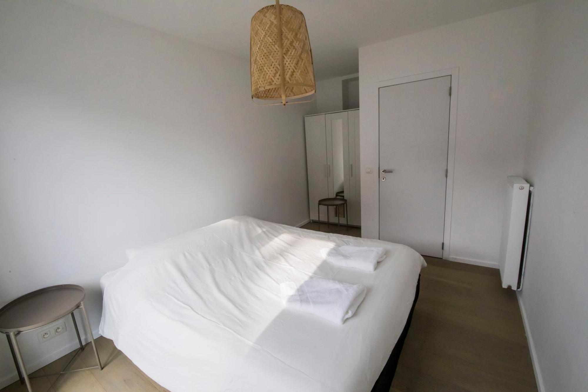 Travelease - Midi Bed & Breakfast Bruxelles Exterior foto