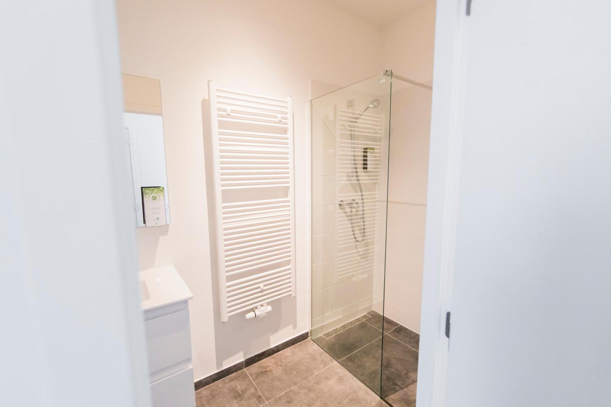 Travelease - Midi Bed & Breakfast Bruxelles Exterior foto
